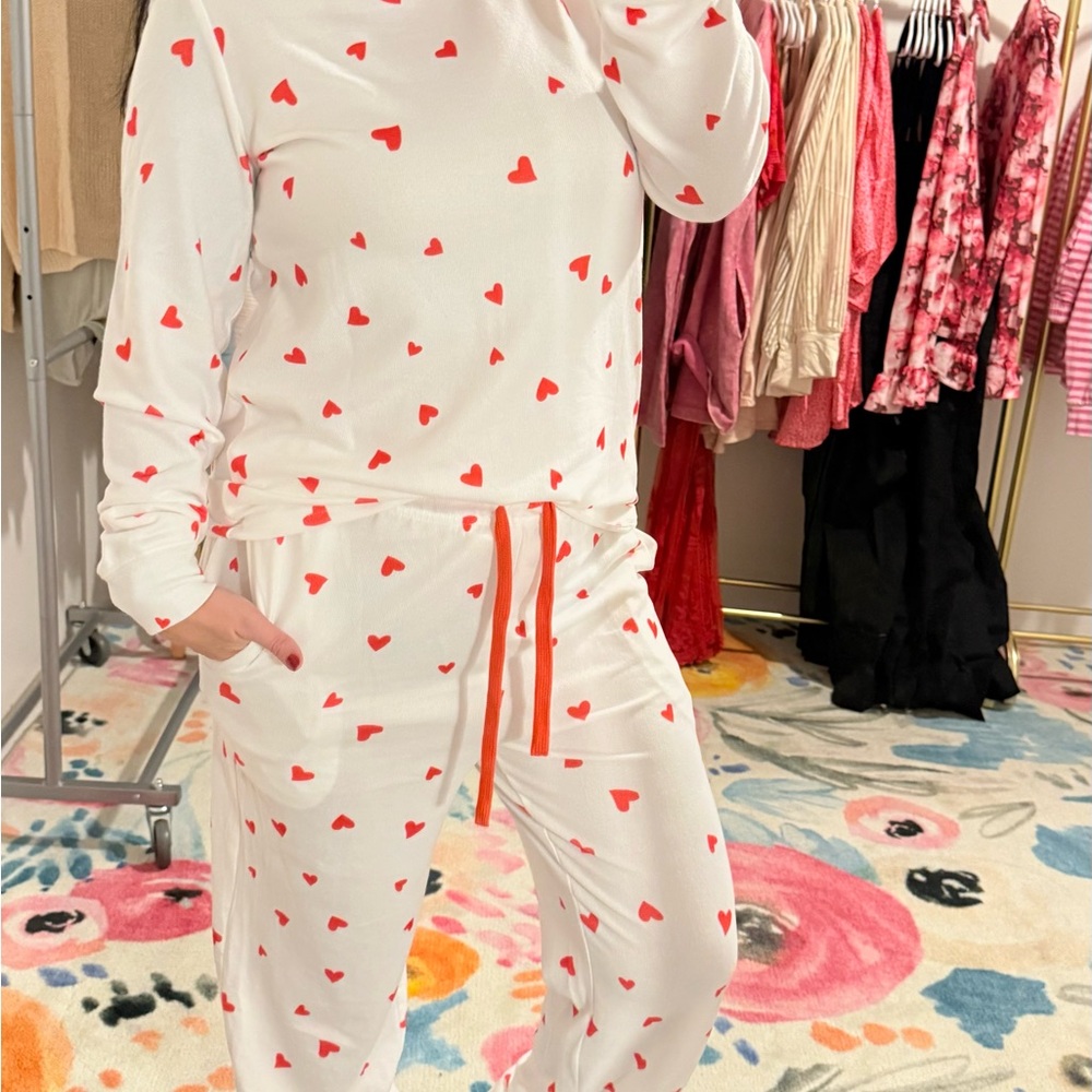 Heart Print Women’s Pajamas